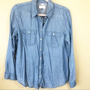 [LOFT] The Softened Chambray Denim Button Down